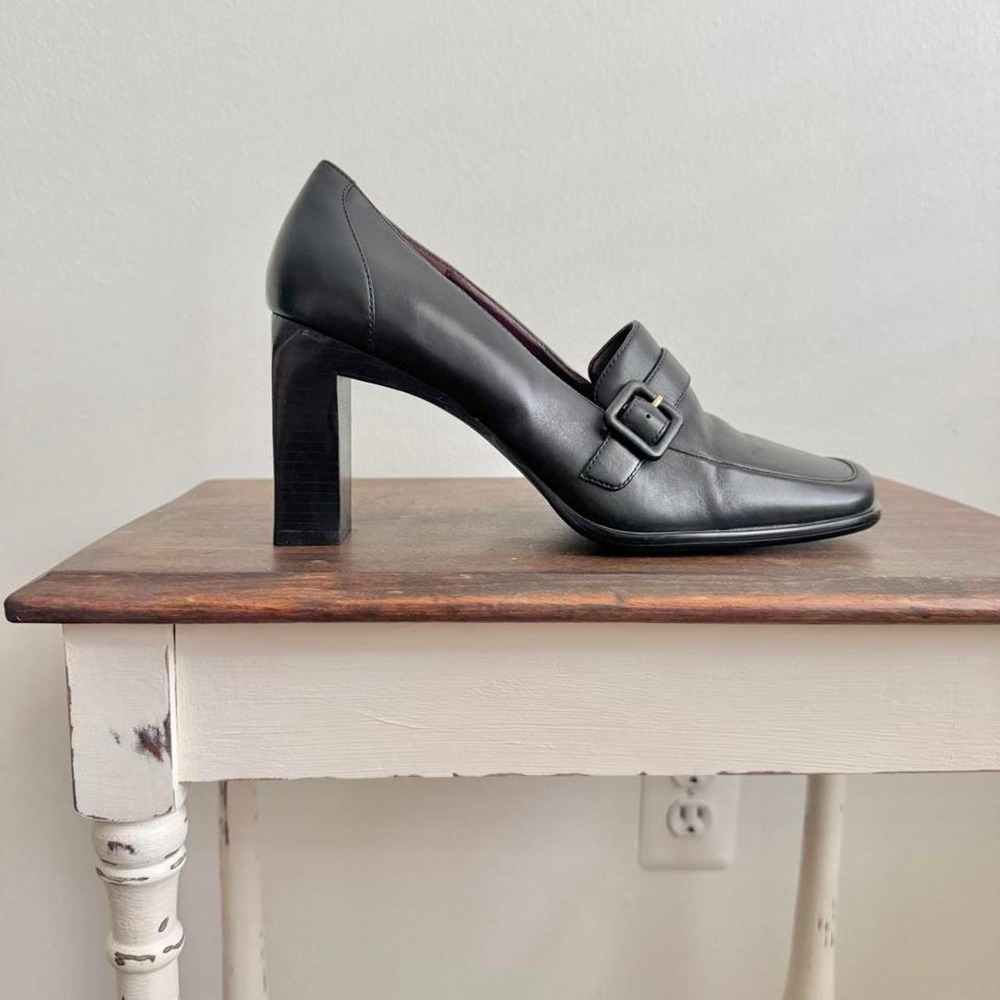 Vintage black leather heel loafer size 9 Anne Klein 90s Buckle Square Toe Prep